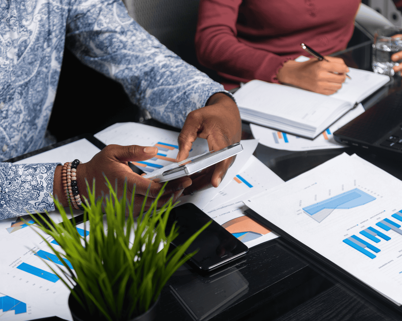 Financial planning and consulting 04